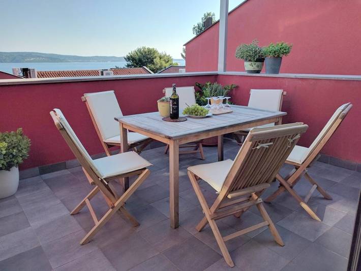 Ferienwohnung für 6 Personen, mit Terrasse und Ausblick - 1