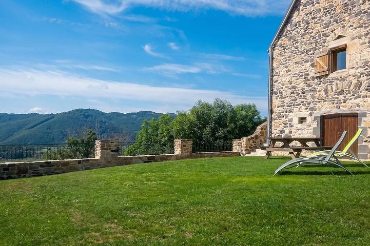 Location de vacances pour 12 personnes, avec Terrasse et Jardin dans Rentières