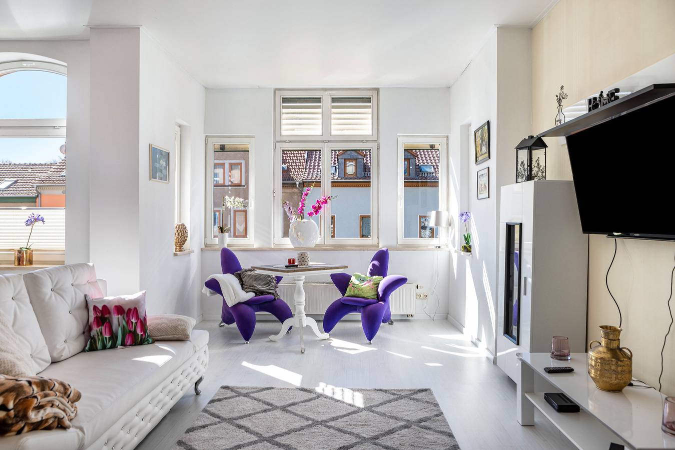 Ganze Wohnung, Ferienwohnung 'Vogelnest Hochzeitssuite' mit Gemeinschaftspool, gemeinsamer Terrasse und Wi-Fi in Mühlhausen, Unstrut-Hainich-Kreis