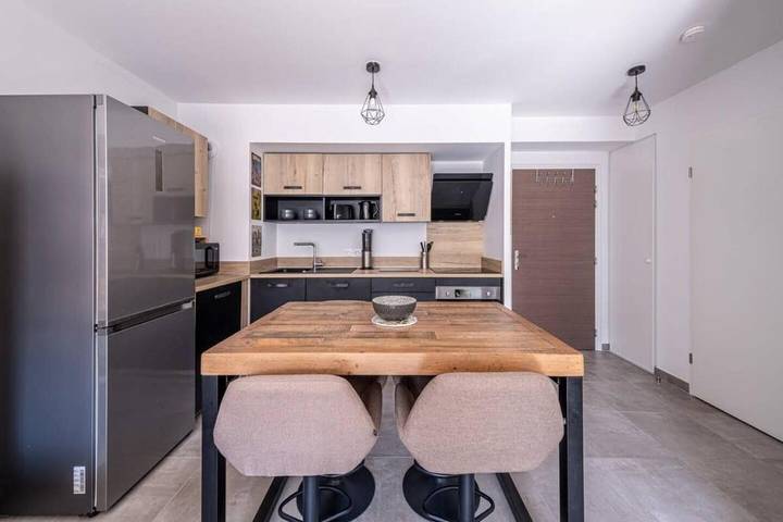 Gîte pour 4 personnes, avec balcon à Villeneuve-Saint-Denis