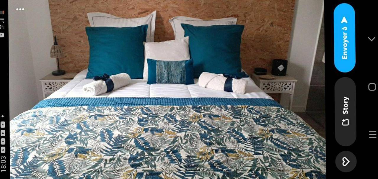 Double Room with Private Bathroom in Beauvoisin, Côte méditerranéenne (France)