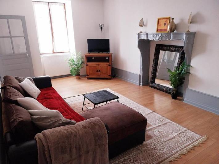 Location de vacances pour 6 personnes, avec terrasse à Beaufort (Jura) - 4