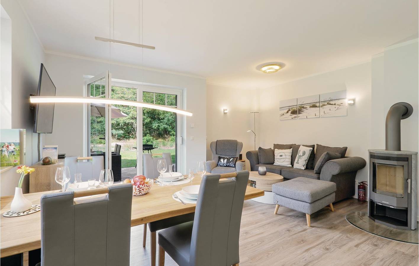 Gemütliches Apartment am Strand mit Terrasse und Parkplatz in Zirchow, Usedom