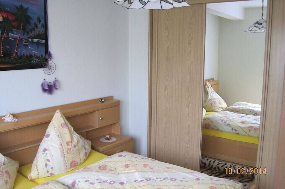 Ganze Wohnung, Ruhige Familienfreundliche Wohnung in Waldrandnähe . in Illingen, Saar-Nahe-Bergland