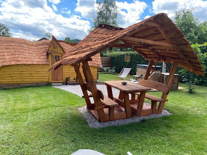 Gîte pour 4 personnes, avec jacuzzi ainsi que jardin et terrasse à Ramonchamp - 3