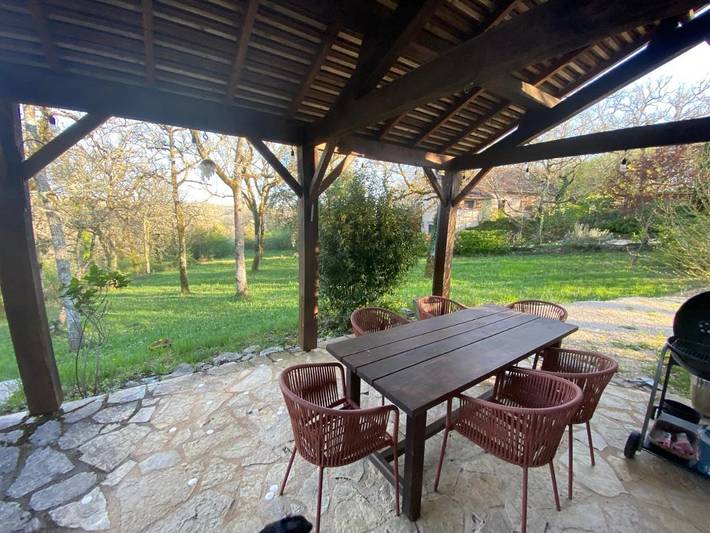 Location de vacances pour 4 personnes, avec jardin ainsi que vue et piscine à Saint-Jean-de-Laur - 3