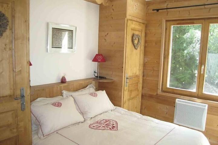 Appartement entier, Luxe 80 m² Appartement 3 pièces Ski / été au centre du village in Les Contamines-Montjoie, Pays du Mont-Blanc