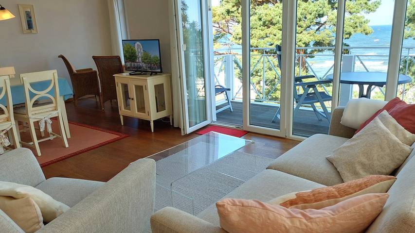 Apartamento vacacional entero, Villa Helene, Whg. 12 in Ostseebad Binz, Binz