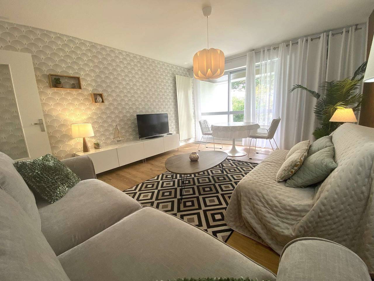 Entire apartment, Charming 3-Star Apartment in Bénodet - Beach, Shops and Parking Included in Bénodet, Quimper region