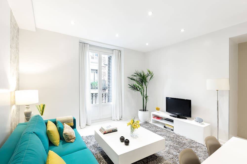 Entire apartment, Carretas Apartments Madrid 202 in Centro (Madrid), Madrid