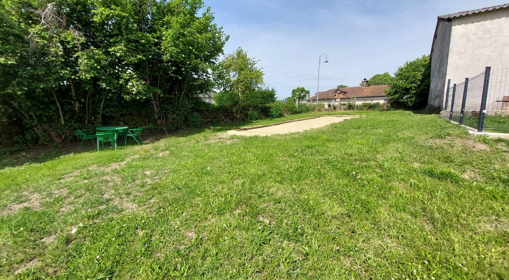 Gîte pour 6 personnes, à 15 min d'Aurillac, Cantal in Saint-Étienne-de-Carlat, Région d'Aurillac