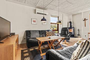 Villa für 5 Personen in Henne Strand, Filsø See, Bild 3