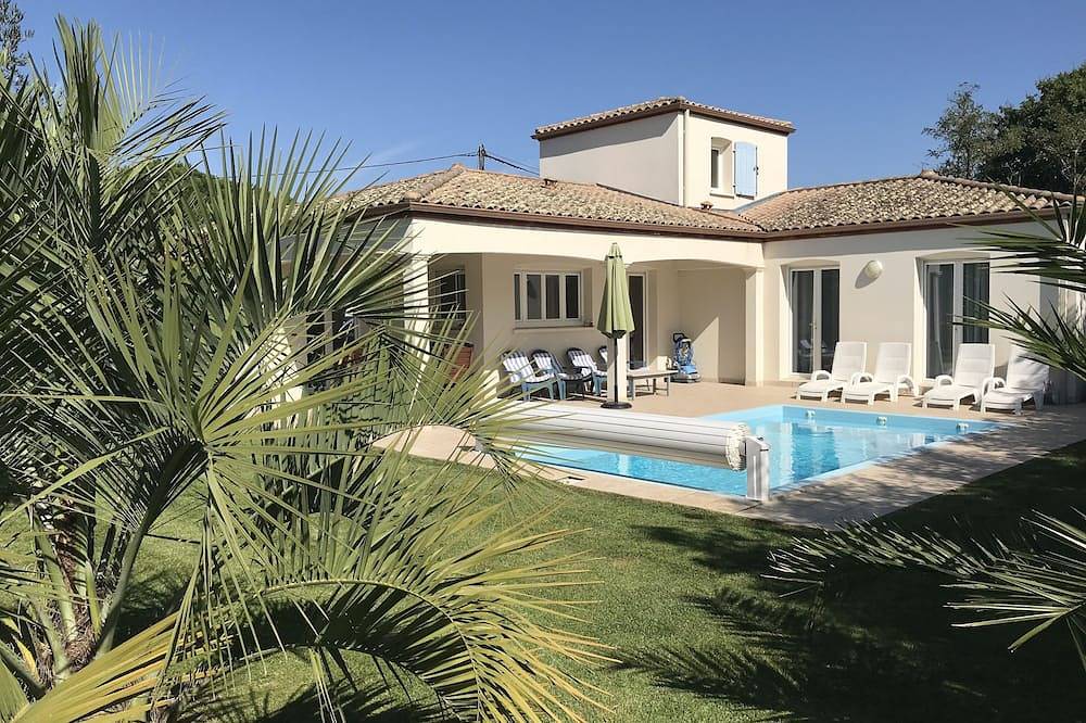 Maison tout confort 4 chambres, piscine chauffée de fin avril à fin septembre. in La Tremblade, Côte de Beauté
