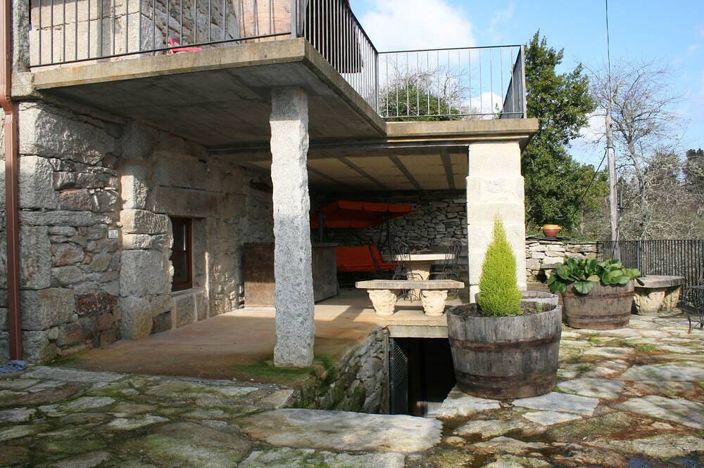 Ganze Wohnung, Ferienwohnung mit Charme in O Irixo, Ourense und Umgebung
