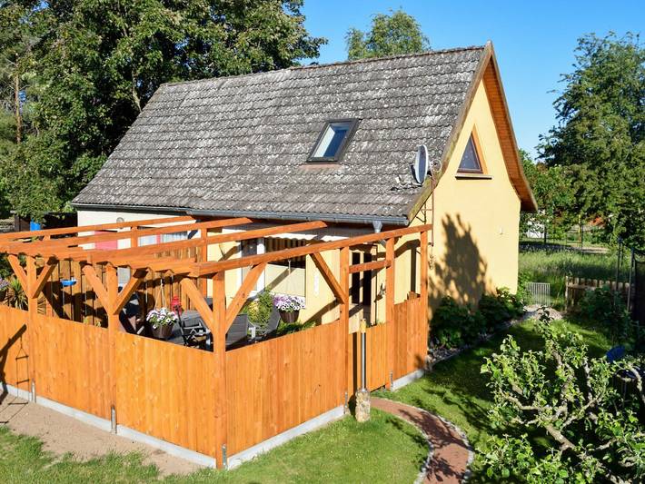 Ferienwohnung für 2 Personen, mit Garten in Ribnitz-Damgarten