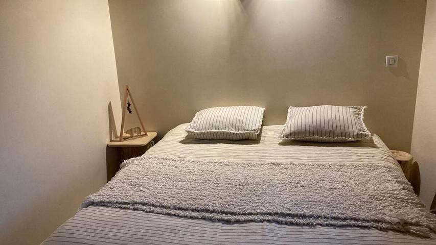 Gîte pour 8 personnes, avec vue et jardin, animaux acceptés dans Station de La Colmiane - 4