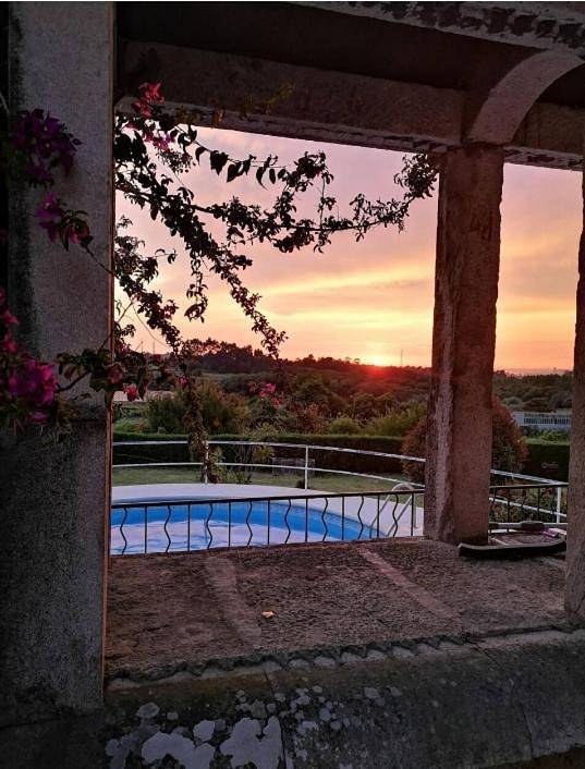 Maison d’hôte pour 3 personnes, avec vue et piscine ainsi que jardin et terrasse dans Caminha - 2
