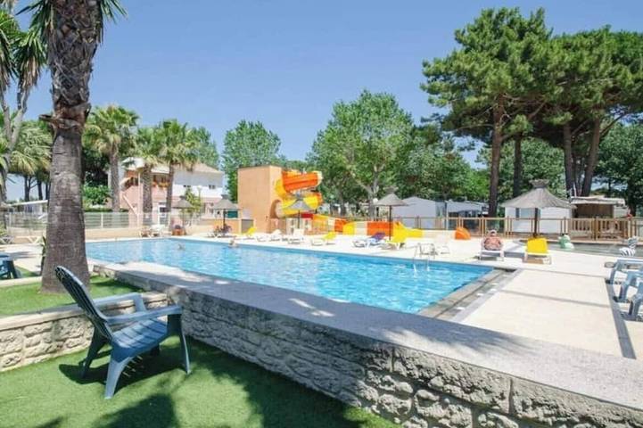 Camping pour 4 personnes au Grau-d'Agde