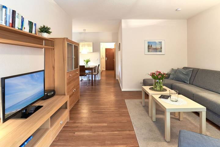 Ganze Wohnung, Strandnahe 2 Zimmer-Wohnung in Timmendorfer Strand mit Südwest-Terrasse in Timmendorfer Strand, Ostholstein