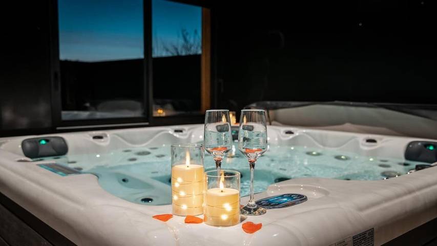 Location de vacances pour 6 personnes, avec piscine ainsi que vue et jardin à Gavrelle - 3