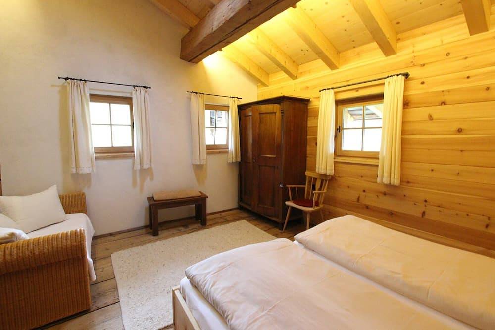 Chalet in Tirol direkt an der Skipiste in Sankt Johann in Tirol, Kitzbüheler Alpen