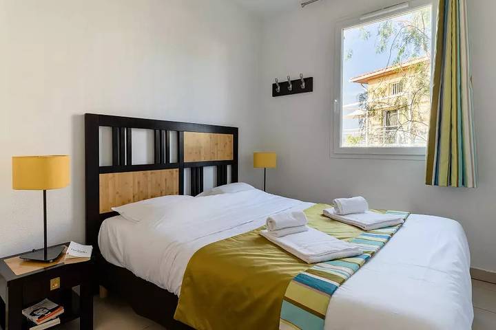 Hütte für 8 Personen, mit Terrasse und Pool sowie Ausblick an der Côte d'Azur - 2