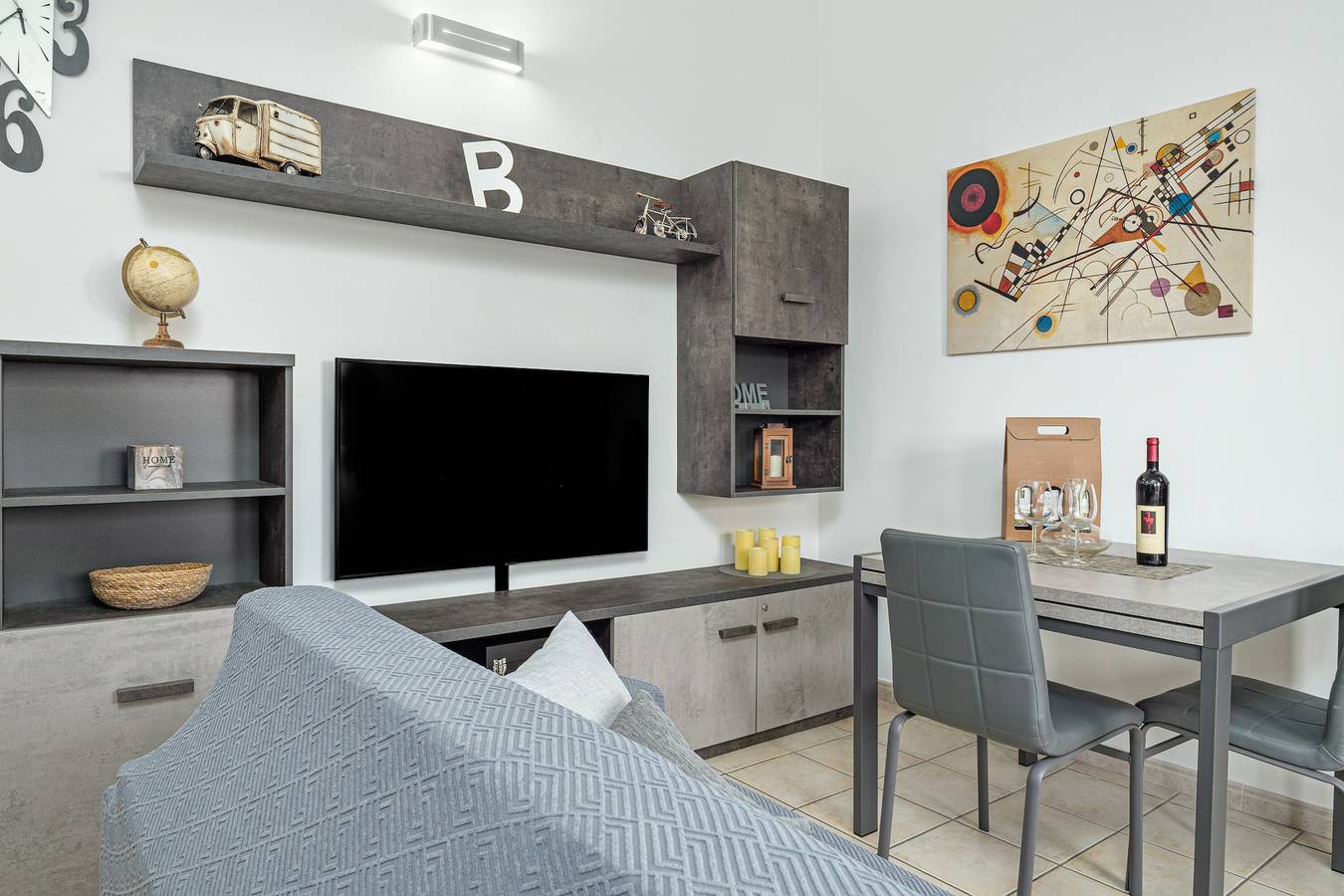 Casa vacanze 'Il Borghetto' con terrazza privata, Wi-Fi e aria condizionata in Olbia, Costa Smeralda
