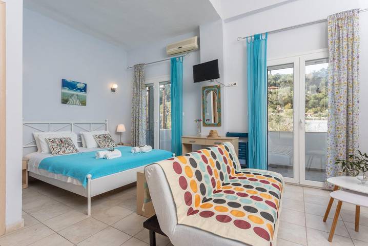 Gîte pour 3 personnes, avec vue sur l’océan et balcon dans Paxos - 3