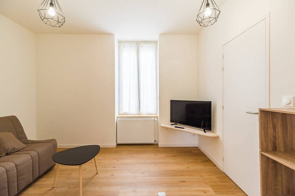 Appartement entier, Studio pratique & cosy - centre de Guingamp in Guingamp, Région de Guingamp