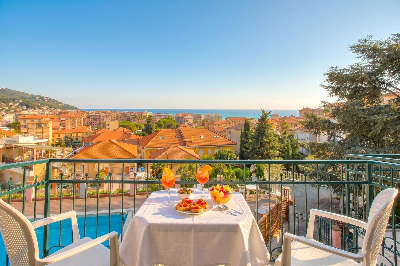 Apartamento entero, Seaview Pool Retreat - M9 in Andora, Riviera di Ponente