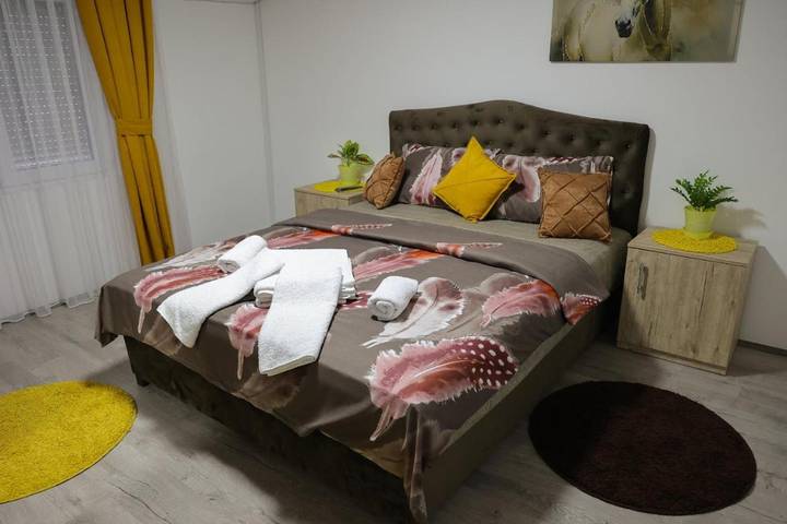 Gîte pour 5 personnes, avec terrasse et vue dans Kursumlija - 2