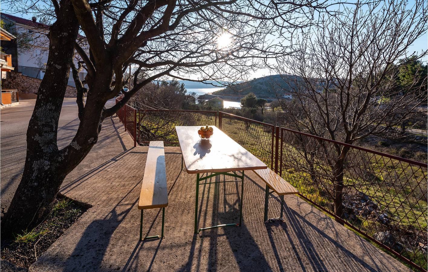 Entire holiday apartment, Cozy 1-Bedroom Apartment with Terrace, Wifi & Parking, 200m to Coastline in Jasenice, Zadar