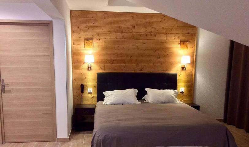 Hôtel pour 2 personnes, avec Balcon ainsi que Terrasse et Vue à Risoul