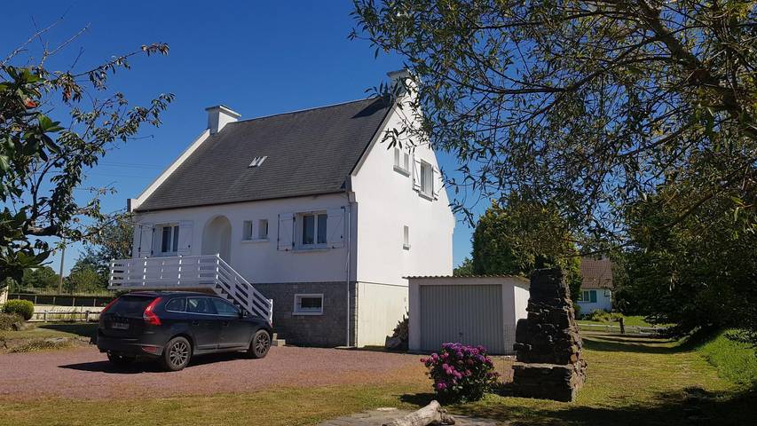 Gîte pour 6 personnes, avec terrasse et jardin