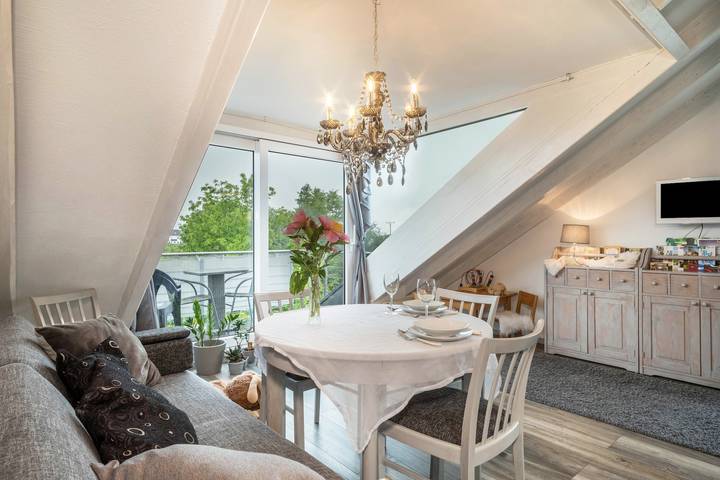 Ferienwohnung für 4 Personen, mit Balkon in Meckenbeuren