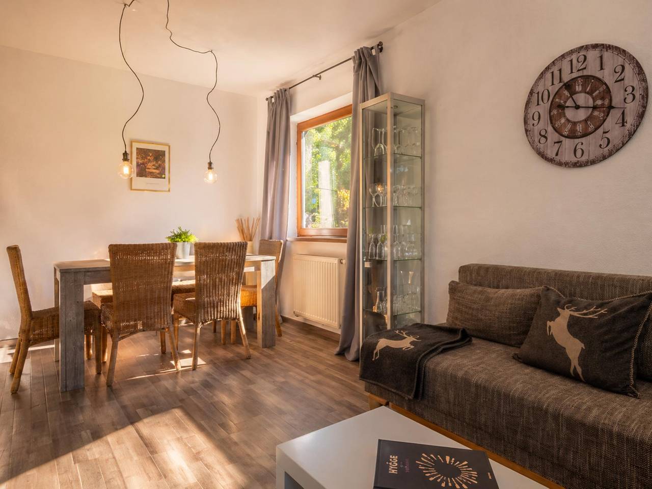 Ganze Wohnung, Erholsame Auszeit am Sonnenhang Tirol mit Garten in Westendorf (Tirol), Kaisergebirge