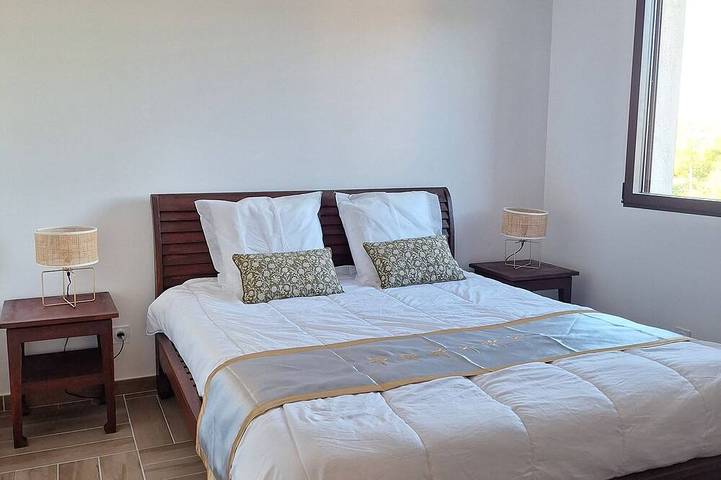 Location de vacances pour 8 personnes, avec jardin à Sanilhac-Sagriès - 2