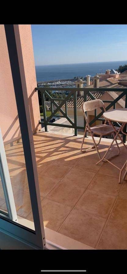 Maison d’hôte pour 2 personnes, avec jardin ainsi que terrasse et vue, animaux acceptés à Sesimbra - 2