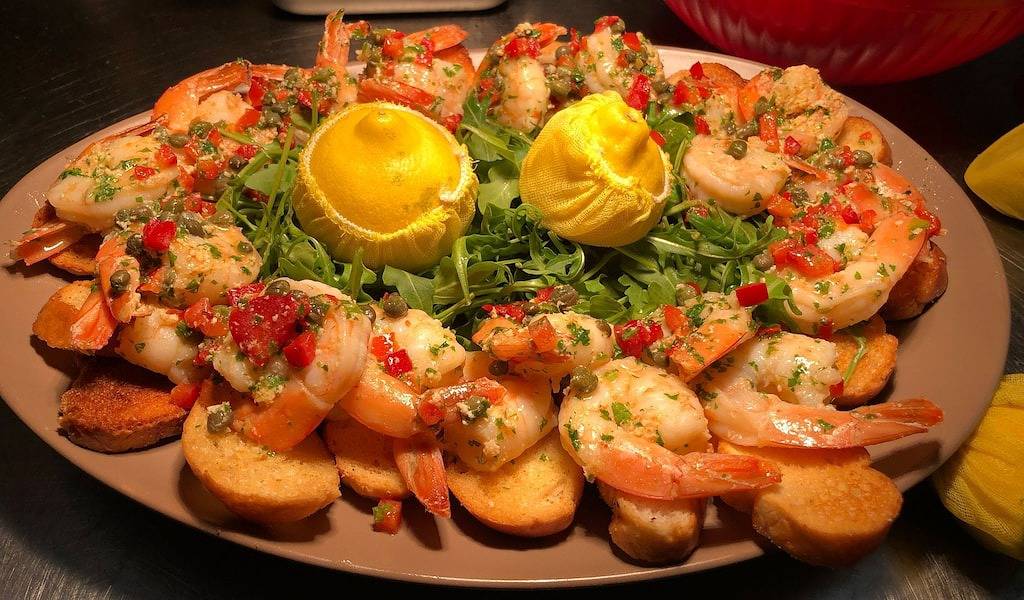 Ganze Wohnung, ⚜️ Perfect Downtown 1 Bedroom plus Queen Sleeper Sofa & Private Terrace ⚜️ - The Livingston in New Orleans, Orleans Parish