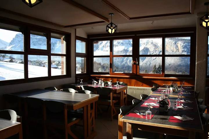 Gîte pour 4 personnes, avec piscine et sauna en Haute-Savoie - 2