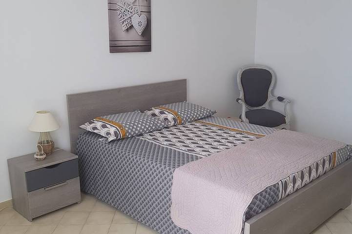 Gîte pour 4 personnes, avec Balcon et Piscine à Fos-sur-Mer - 3
