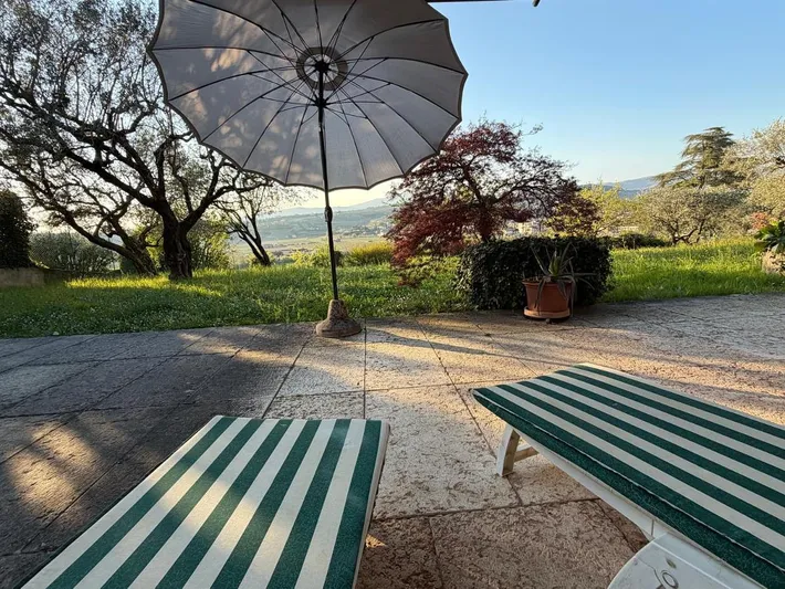 Villa for 4 people, with terrace and view as well as garden - 1