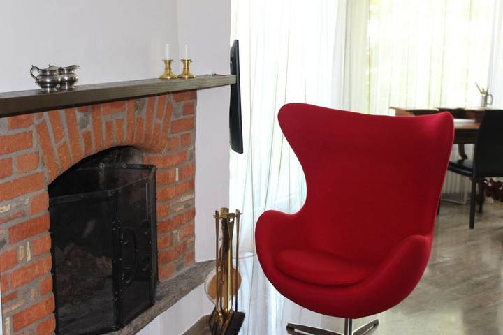 Ferienwohnung für 5 Personen, mit Balkon und Terrasse sowie Garten und Seeblick in Cademario