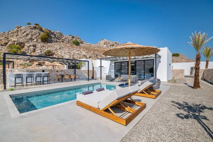 Villa pour 4 personnes avec jardin in Kolympia, Rhodes