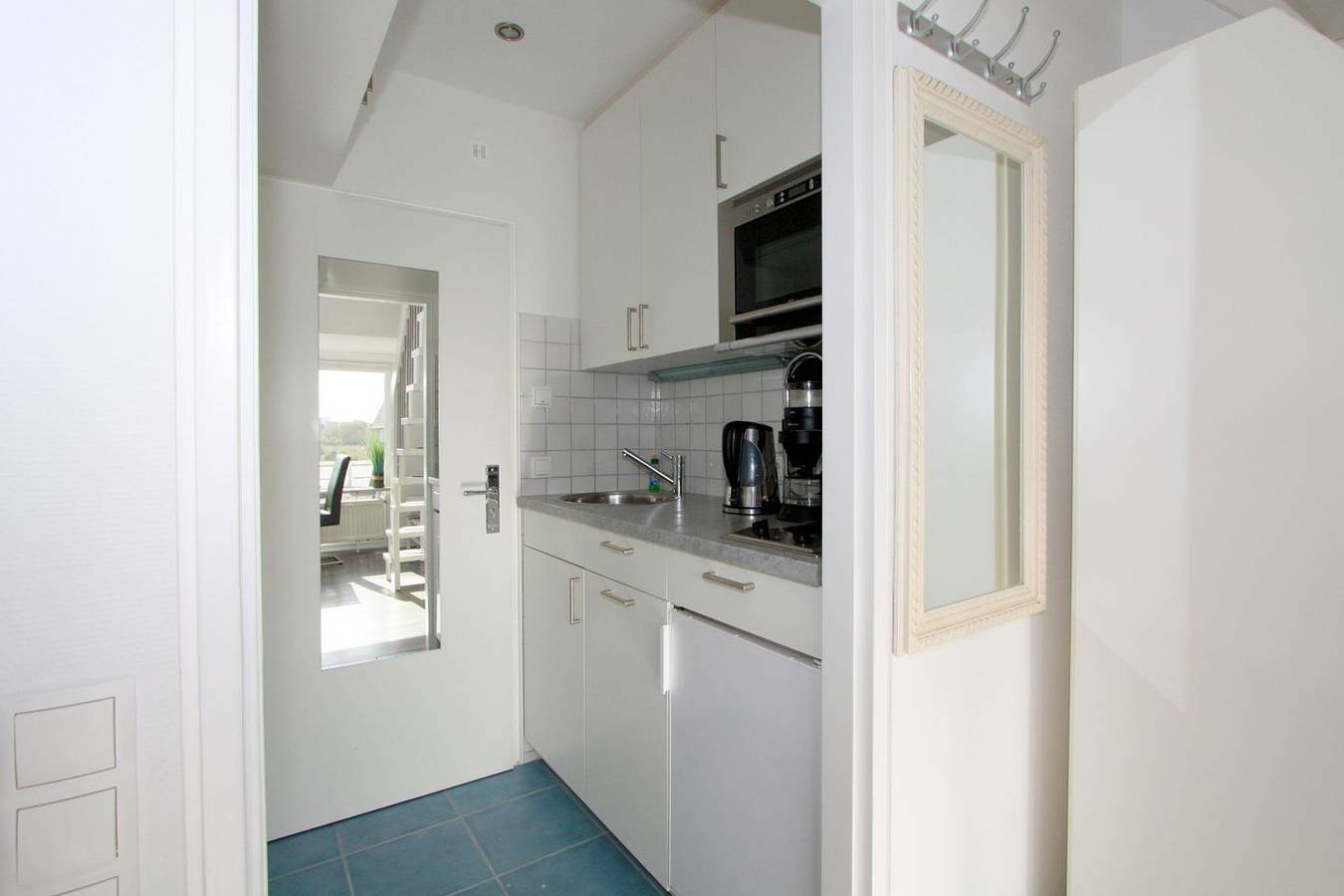 Ganze Wohnung, Strandnahes Appartement "Dünenrose" für max. 2 Pers. in Wenningstedt, Sylt