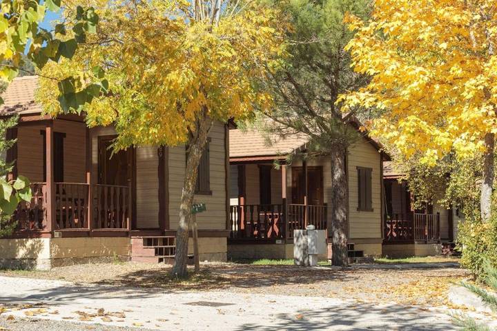 Camping pour 3 personnes, avec piscine ainsi que vue et jardin, animaux acceptés dans Aragon (Espagne) - 3