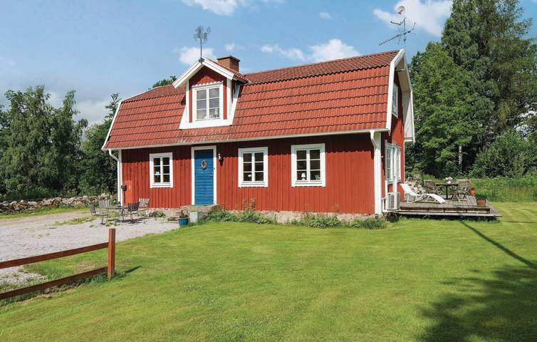 Ferienhaus für 6 Personen, mit Terrasse und Seeblick sowie Sauna - 1