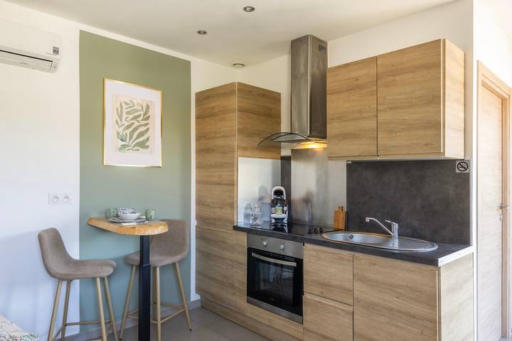 Gîte pour 2 personnes, avec Balcon à Santa-Lucia-di-Moriani - 2