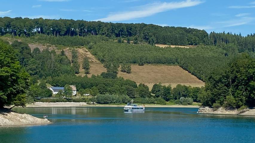 Ganze Wohnung, Ferienhaus Henneseeblick - Ferienhaus, 44 qm 2 Schlafzimmer, Wohn/-Essbereich, max. 4 Personen in Meschede, Hochsauerlandkreis