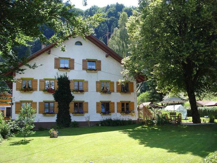 Ferienwohnung für 3 Personen, mit Terrasse und Garten im Oberallgäu